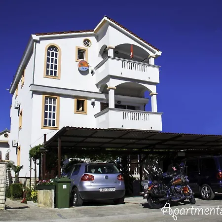 Borka Appartamento Biograd Na Moru