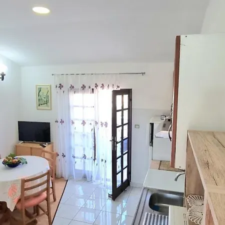 Apartment Borka
