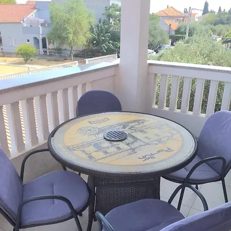 Appartement Borka Biograd Na Moru
