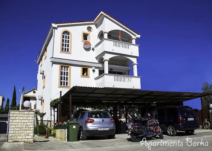 Borka Apartmán Biograd Na Moru